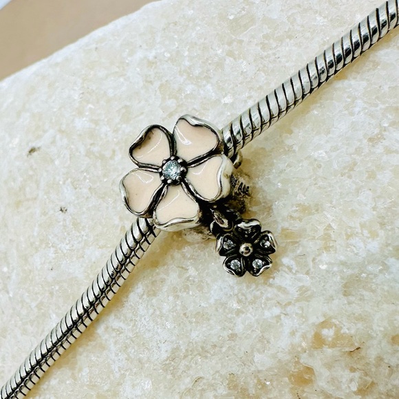 EUC Pandora 791827EN40 Sterling Silver Poetic Blooms Apple Blossom Charm - Picture 3 of 7